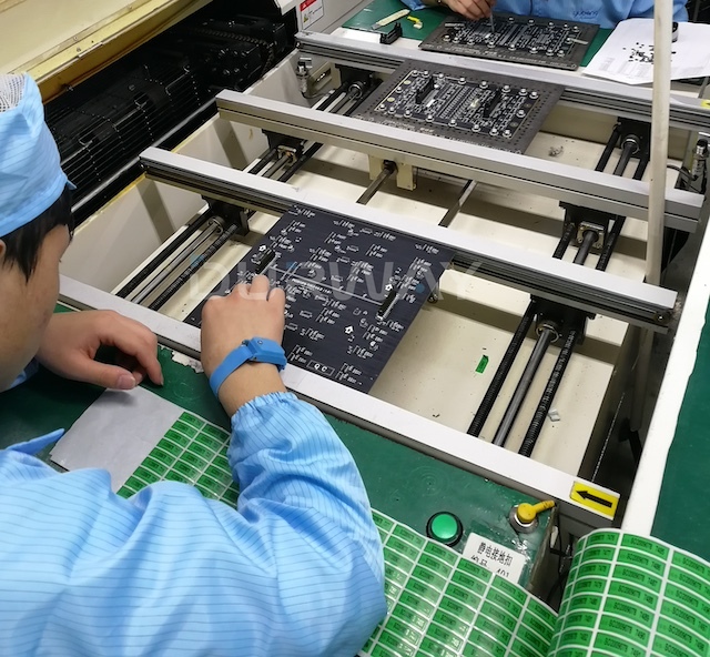 led factory